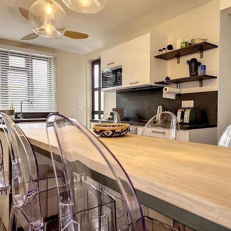 Sunkissed - Brand New Beach Apartment Located 50M From Beach Flic en Flac Bagian luar foto